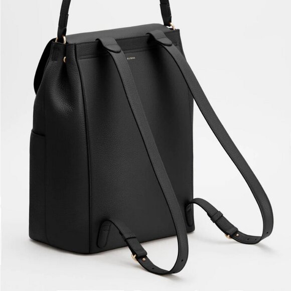 Cuyana backpack 13" model (like new) - Picture 9 of 9